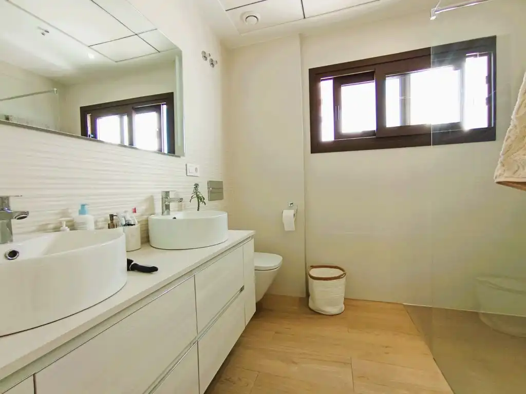 Casa con terraza en venta en Carrer Ecuador, imagen 14