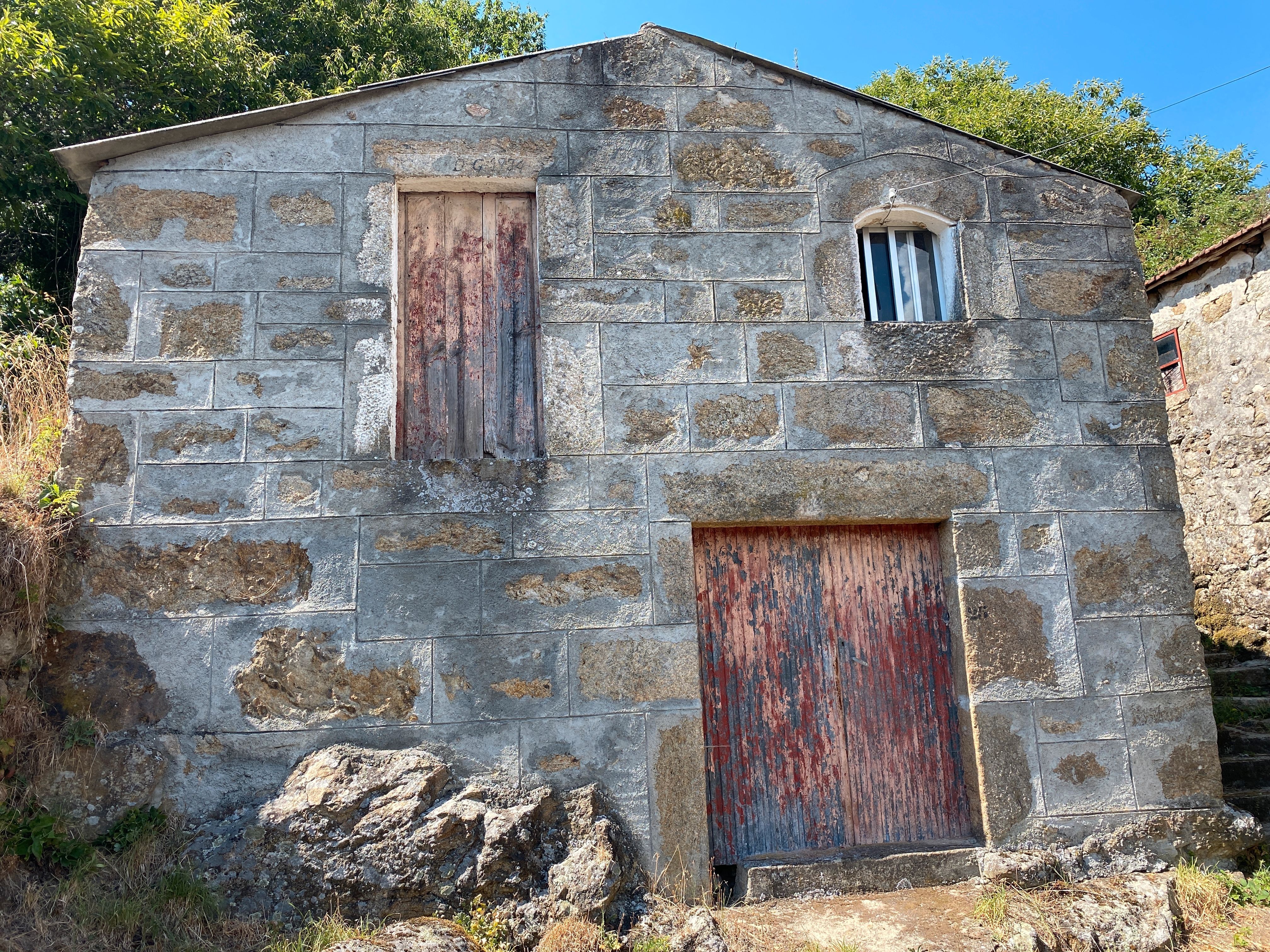 Vista exterior de Casa o xalet en venda en Bande amb Jardí privat