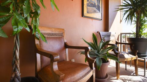 Foto 4 de Apartamento en venta en Benatalaya, Estepona