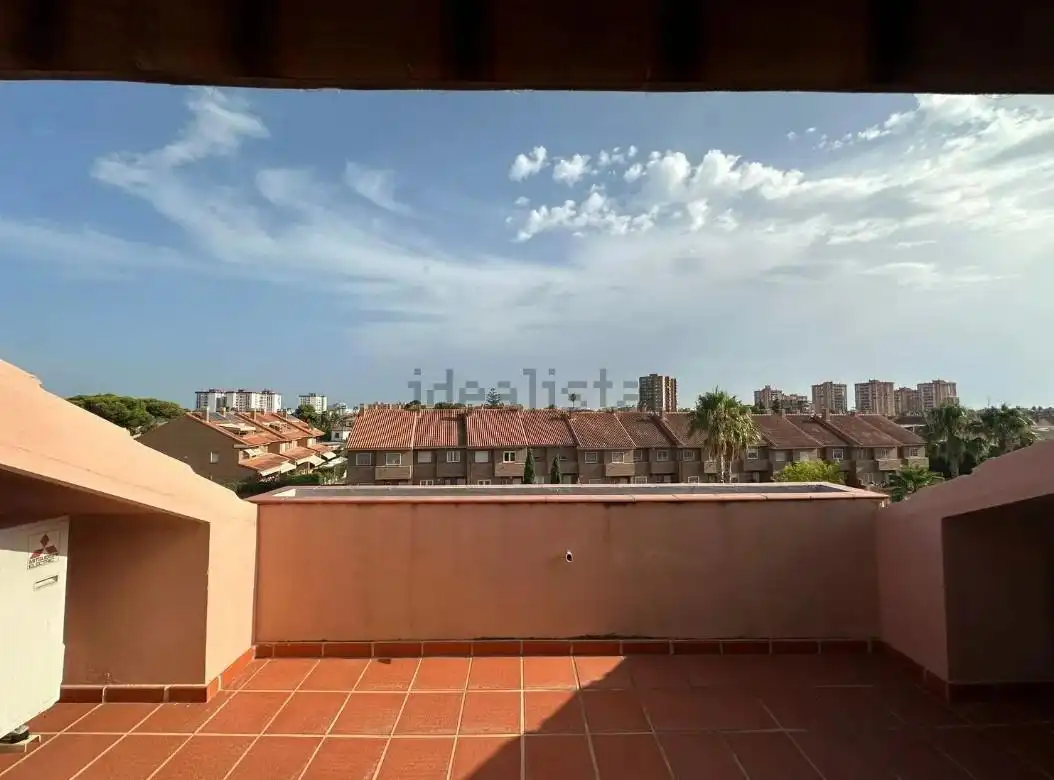 Balcony of Detached homes for rent in Alicante / Alacant  with Air Conditioner, Heating and Private garden