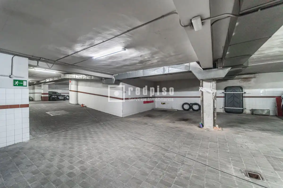Einzelparkplatz mit Aufzug zum Verkauf in de Julián Romea, imagen 10