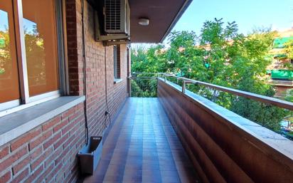 Balcony of Flat for sale in  Madrid Capital
