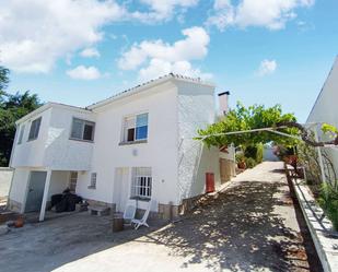 Vista exterior de Casa o xalet en venda en Casarrubios del Monte amb Aire condicionat