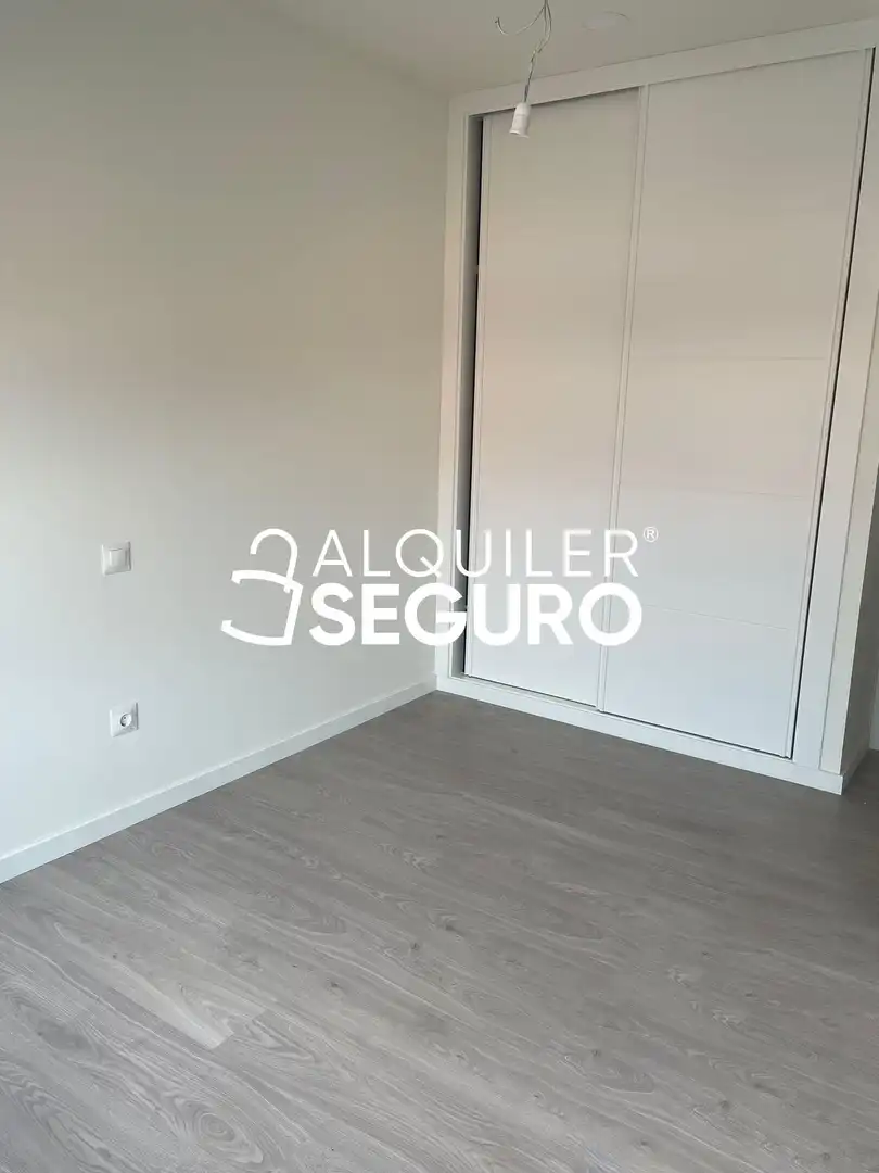 Bedroom of Flat for rent in Villalbilla  with Air Conditioner, Heating and Terrace