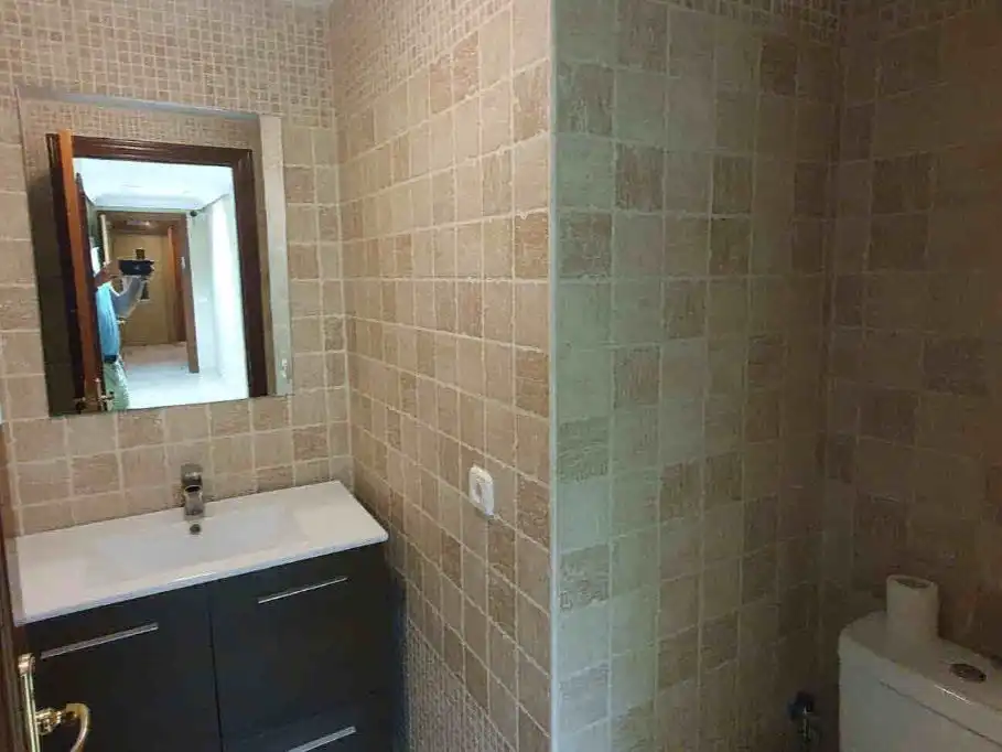 Bathroom of Office for rent in Marbella  with Air Conditioner, Heating and Terrace