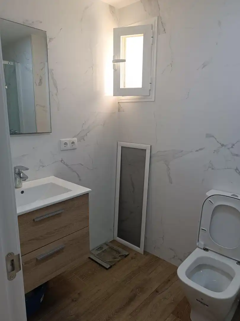 Bathroom of Flat for rent in Puerto Real