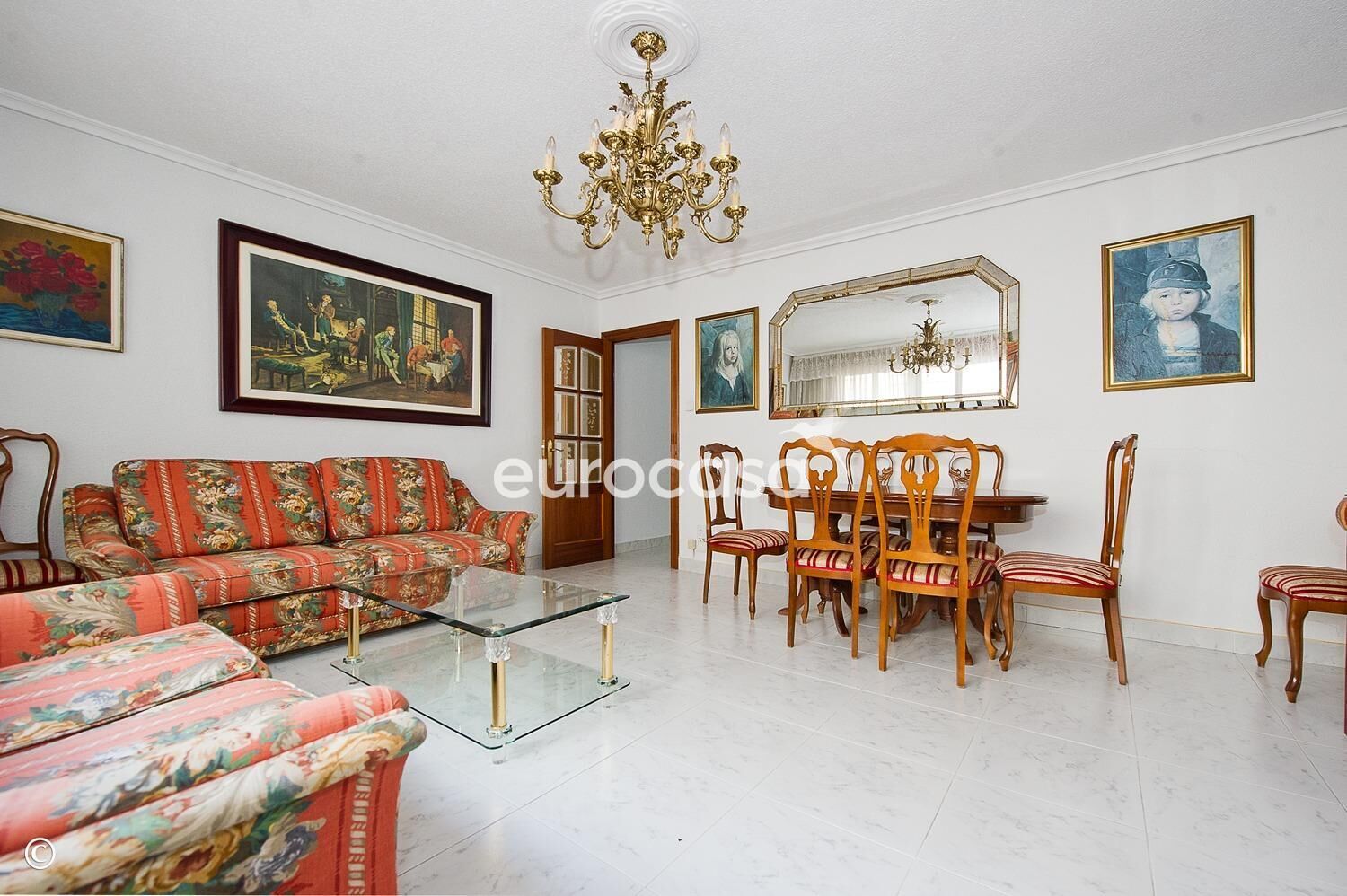 Sala d'estar de Pis en venda en Santander amb Calefacció