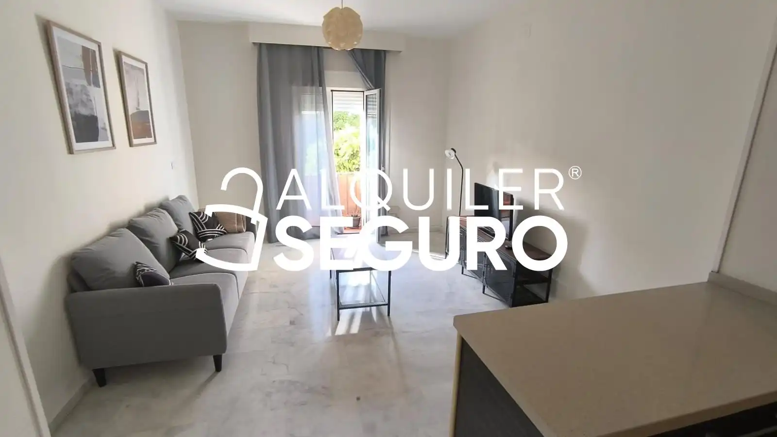 Exterior view of Flat for rent in Sevilla  with Air Conditioner and Furnished