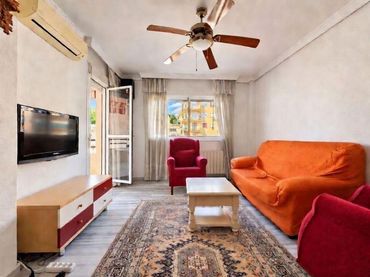 Piso con balcón en venta en Centro