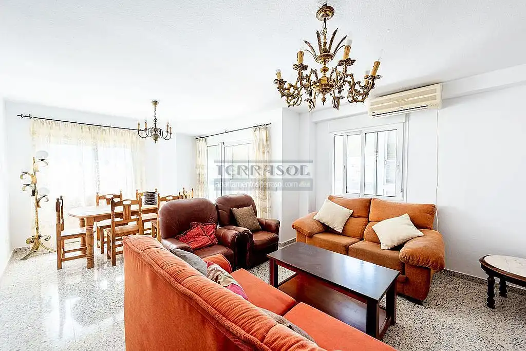 Apartament amb piscina en venda a Torre del Mar