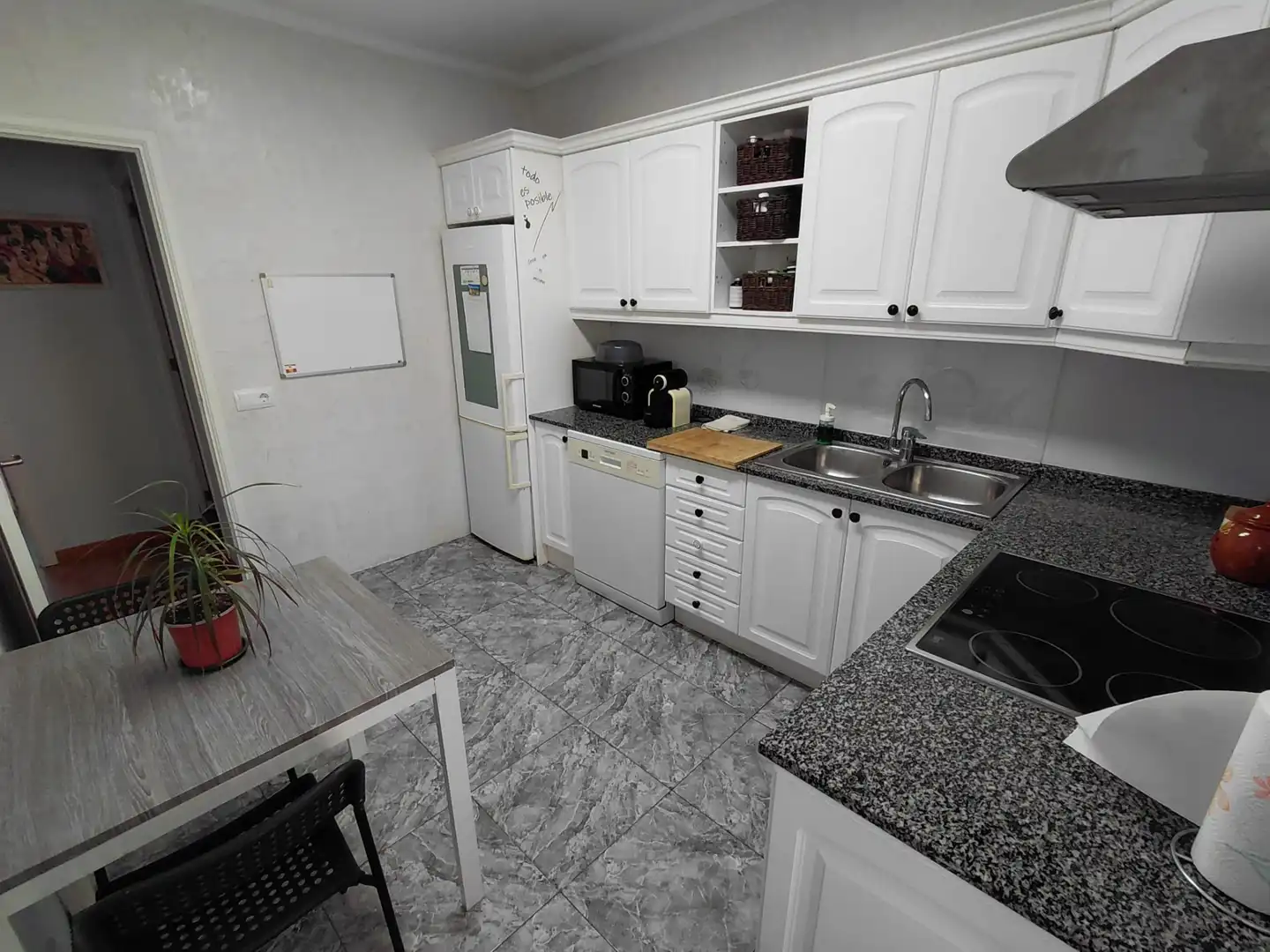 Kitchen of Flat for rent in  Palma de Mallorca  with Air Conditioner, Heating and Furnished