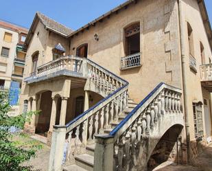 Vista exterior de Casa o xalet en venda en Chelva amb Terrassa