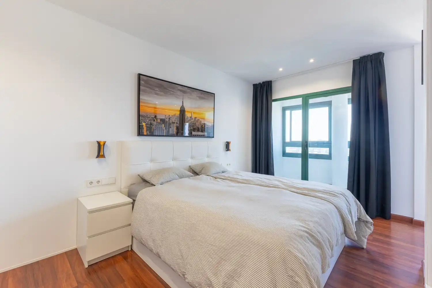 Bedroom of Attic for rent in Valencia  with Air Conditioner, Heating and Parquet flooring
