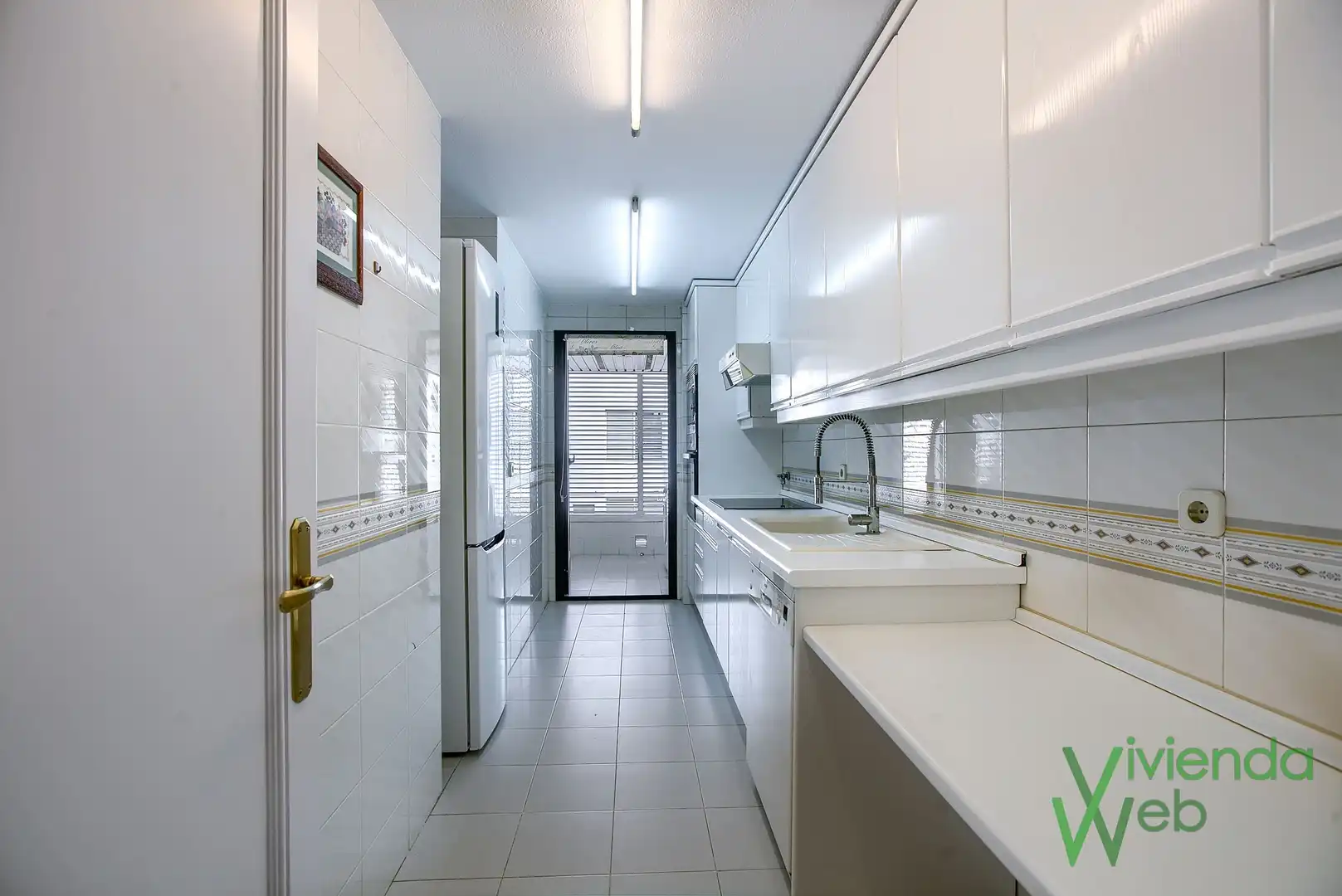 Kitchen of Flat for rent in Pozuelo de Alarcón  with Air Conditioner, Heating and Private garden