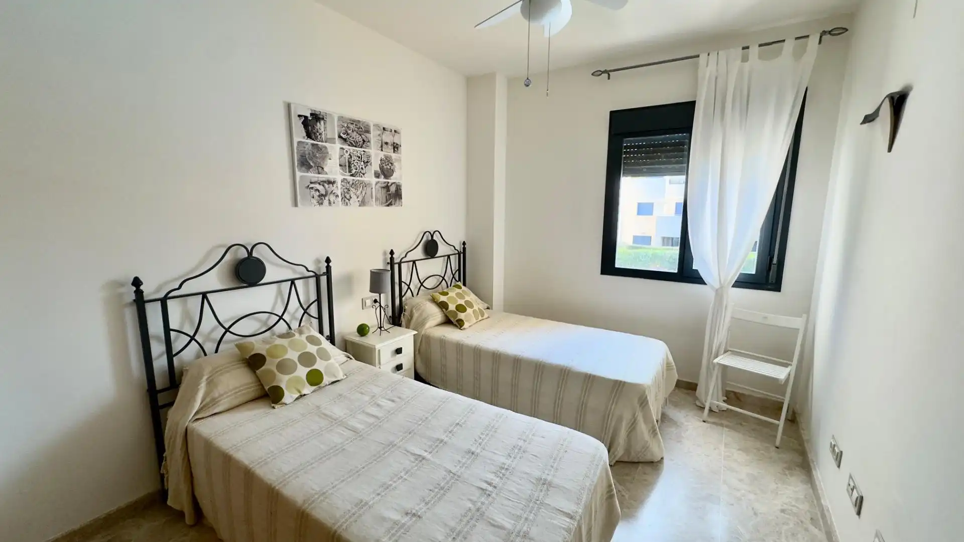 Flat for sale in Plaza Plaza de Europa, Las Tres Piedras - Costa Ballena