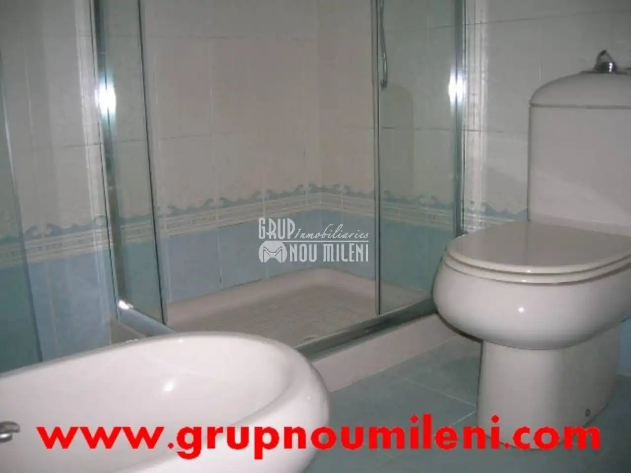 Baño de Piso de alquiler en Catarroja con Aire acondicionado, Calefacción y Terraza