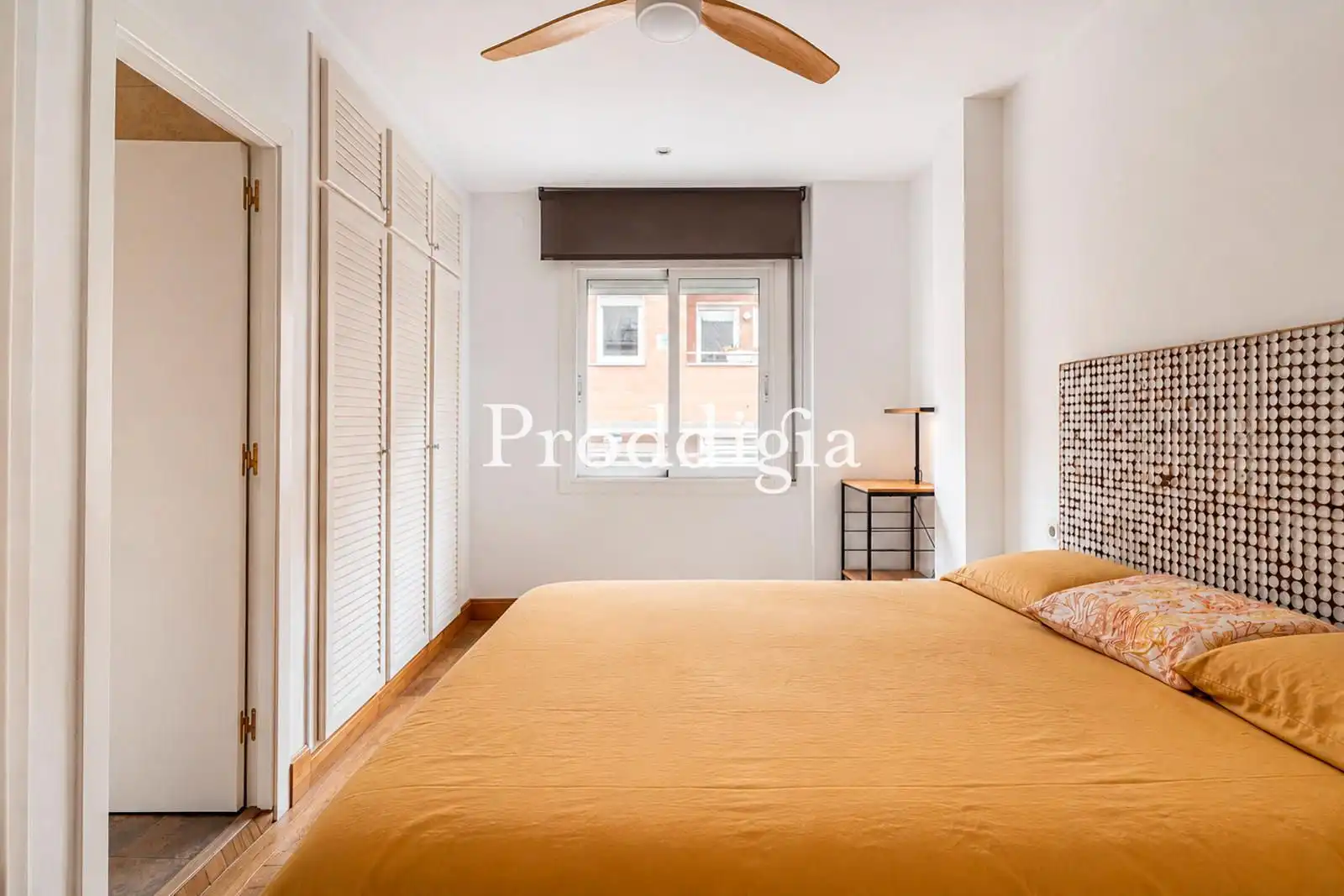 Habitación de Casa adosada en venta en Sant Cugat del Vallès con Terraza, Piscina y Piscina comunitaria