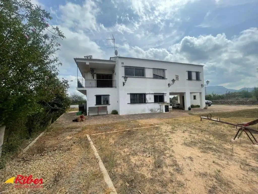 Außenansicht von Haus oder Chalet zum Verkauf in Alzira