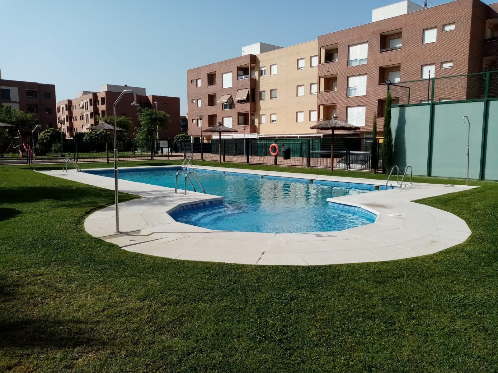 Piscina de Pis de lloguer en Mérida amb Aire condicionat