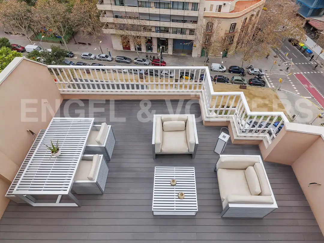 Terrasse von Dachboden zum Verkauf in Barcelona mit Klimaanlage, Heizung und Terrasse