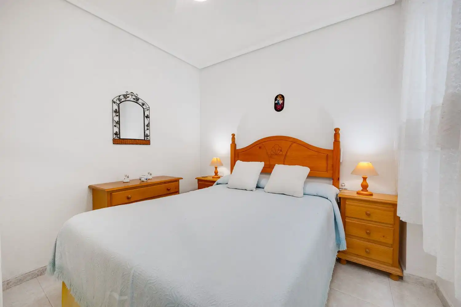 Bedroom of Flat for sale in Torrevieja  with Air Conditioner, Terrace and Furnished