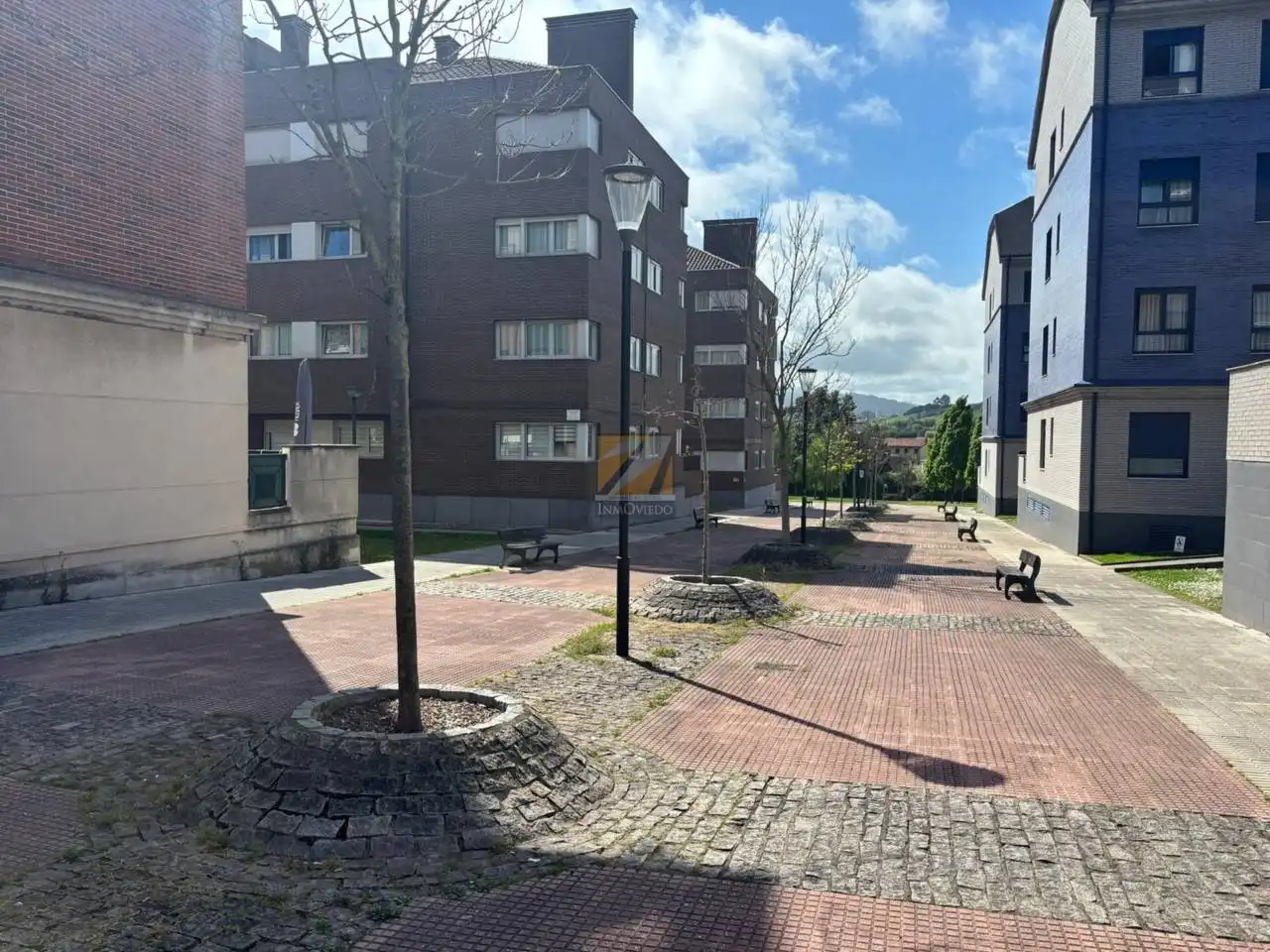 Außenansicht von Wohnung zum Verkauf in Gijón  mit Heizung, Abstellraum und Möbliert
