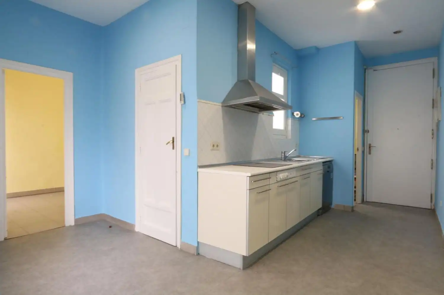 Kitchen of Flat for sale in Madrid  with Air Conditioner
