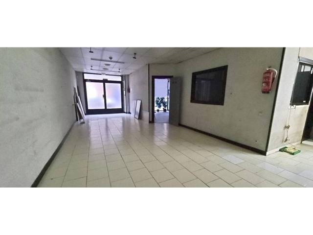 Local comercial en Venta en Gran Via
