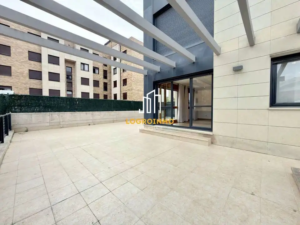 Terrace of Flat for sale in  Logroño  with Air Conditioner, Heating and Private garden