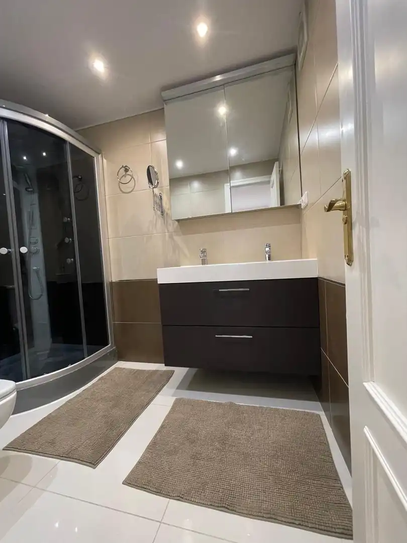 Badezimmer von Dachboden zum Verkauf in Benalmádena mit Klimaanlage, Möbliert und Gemeinschaftspool