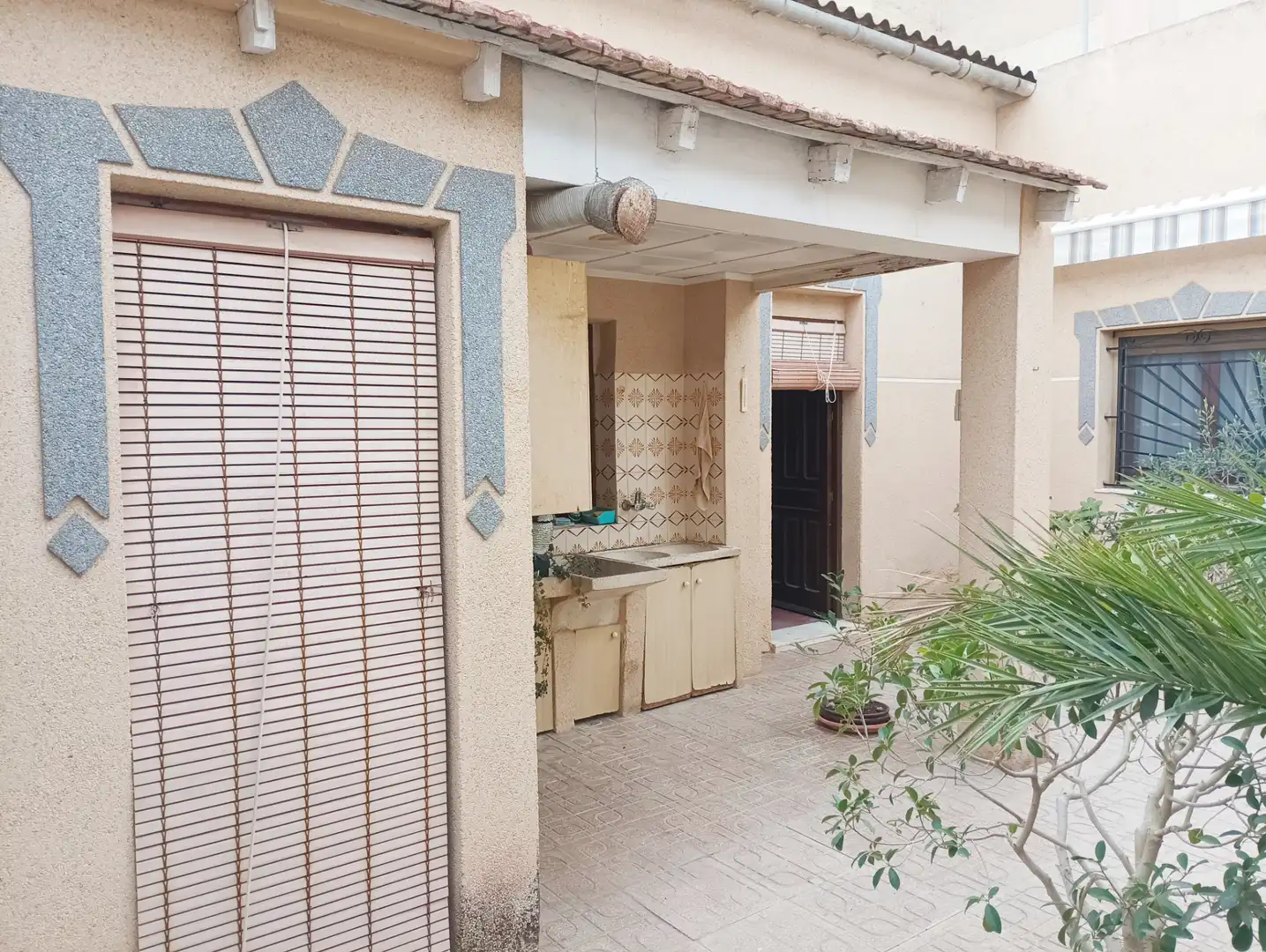 Vista exterior de Casa o chalet en venta en Crevillent con Aire acondicionado, Calefacción y Terraza