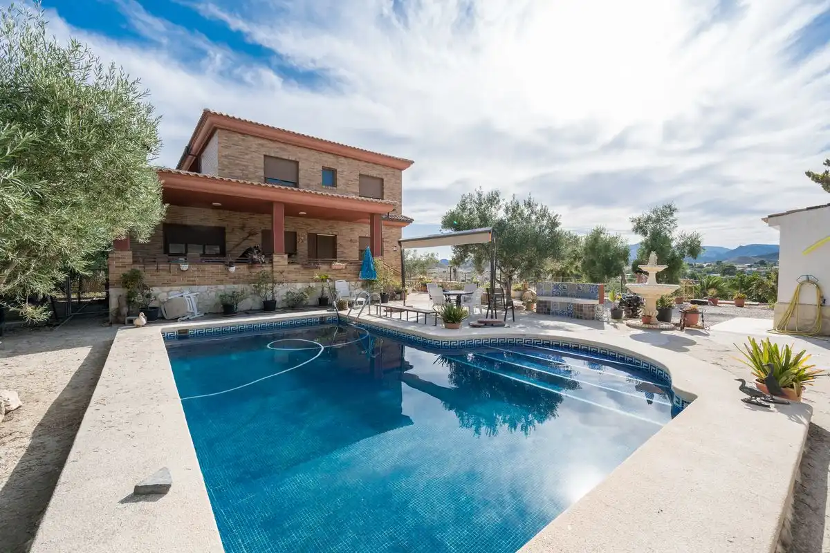 Detached house with pool for sale in Urbanización Llano Pastores, imagen 2