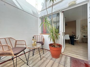 Attico con balcone in vendita a Centro