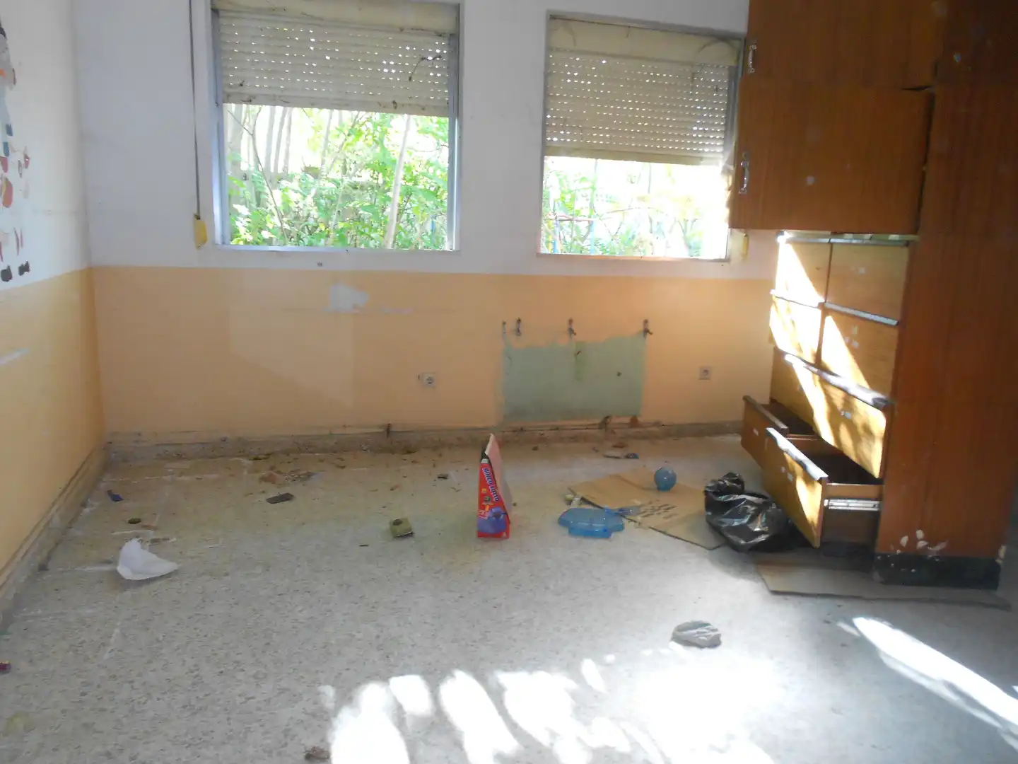 Cuina de Casa o xalet en venda en Valladolid amb Calefacció, Jardí privat i Terrassa