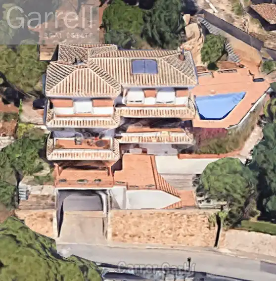 Chalet con piscina en venta en Carrer Garbí, imagen 6