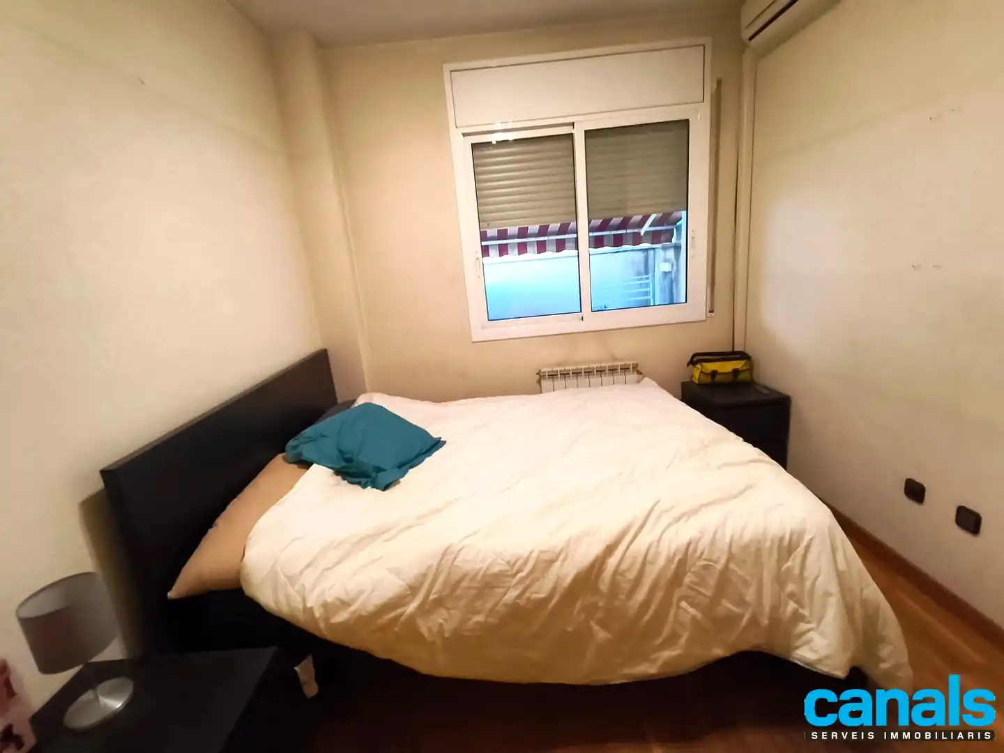Habitación de Piso en venta en Cerdanyola del Vallès con Aire acondicionado, Calefacción y Parquet