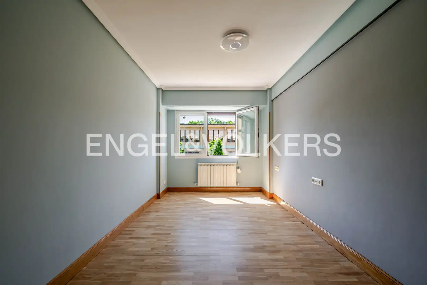 Piso en venta en Hernani con Calefacción y Balcón