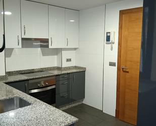 Kitchen of Flat to rent in Vigo   with Heating, Parquet flooring and Terrace