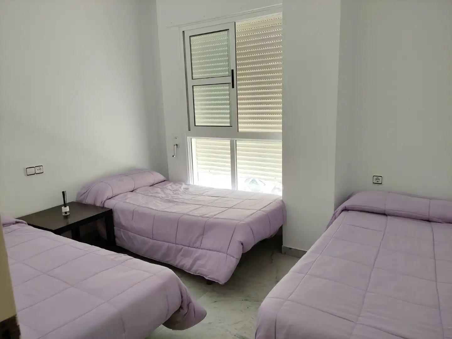 Flat for rent in Calle Hermano Fermín, Centro - Calzada - Cabo Noval