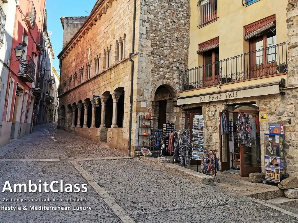 Exterior view of Houses for sale in Besalú  with Heating, Private garden and Terrace