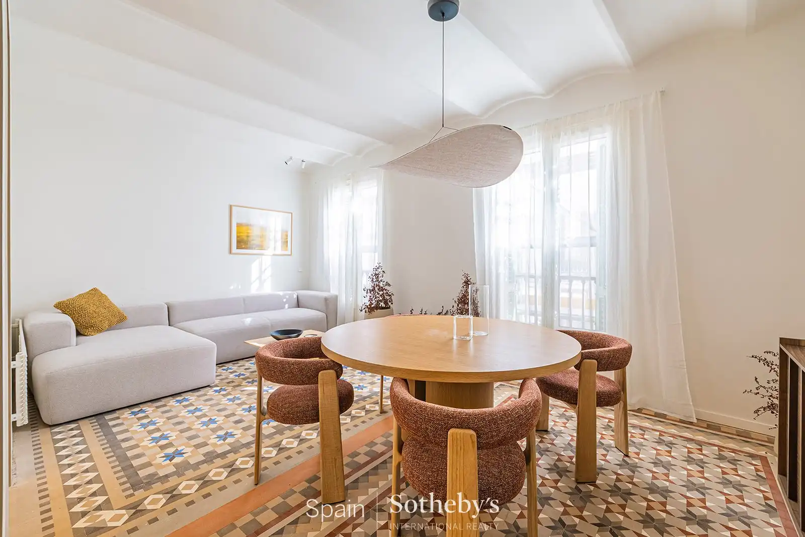 Dining room of Apartments for sale in Barcelona  with Air Conditioner and Heating