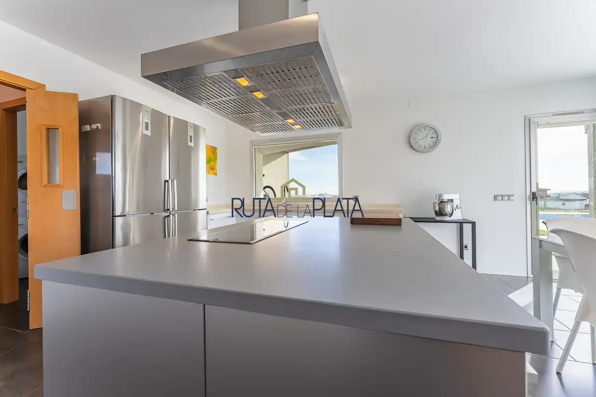 Cocina de Casa o chalet en venta en Zamora Capital  con Calefacción, Jardín privado y Piscina