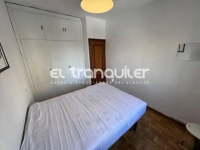 Flat to rent in Calle San León, imagen 8