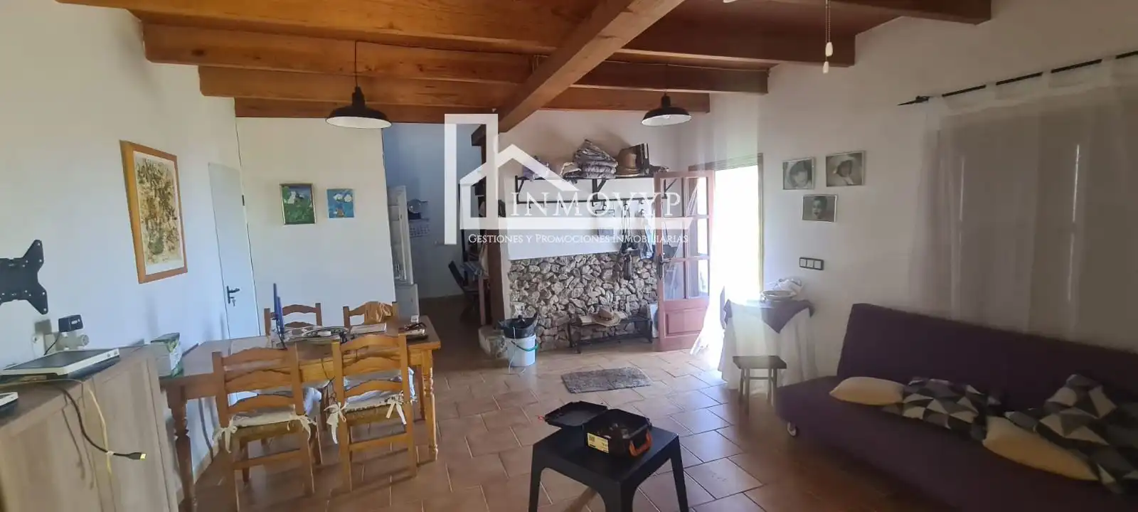 Sala de estar de Finca rústica en venta en Escorca con Aire acondicionado y Amueblado