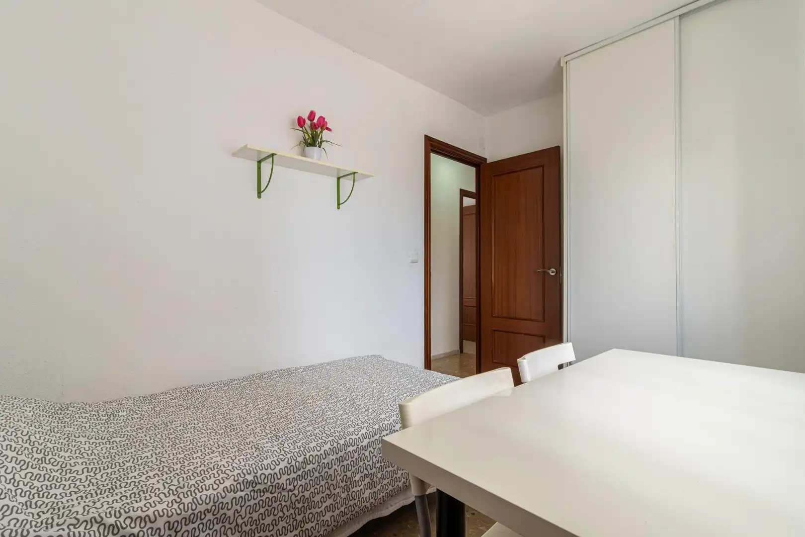 Bedroom of Flat for rent in Jerez de la Frontera  with Air Conditioner, Terrace and Furnished