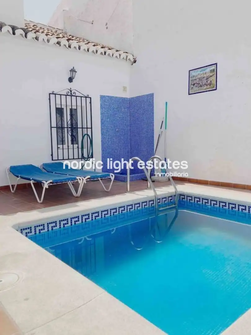 House with pool for sale in Maro - Cuevas de Nerja, imagen 3