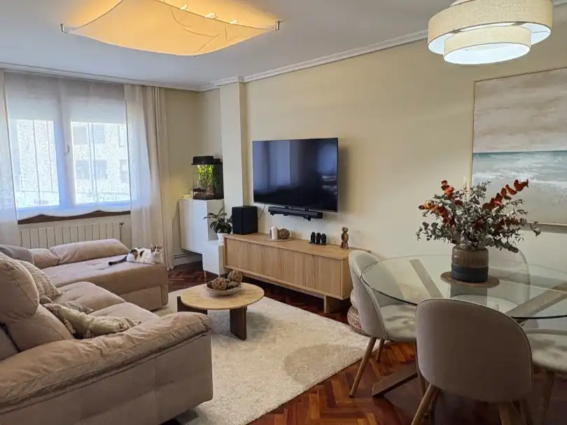 Wohnzimmer von Wohnung zum Verkauf in Medio Cudeyo mit Balkon