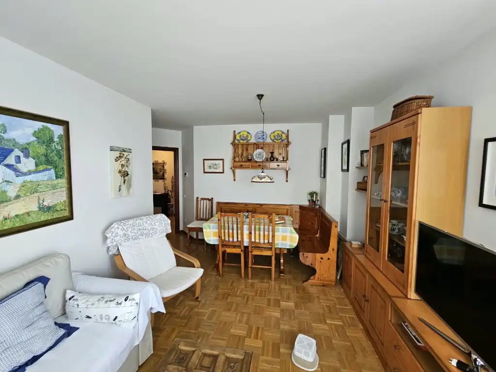 Wohnung mit Aufzug zum Verkauf in Calle Peña Ubiña, imagen 2