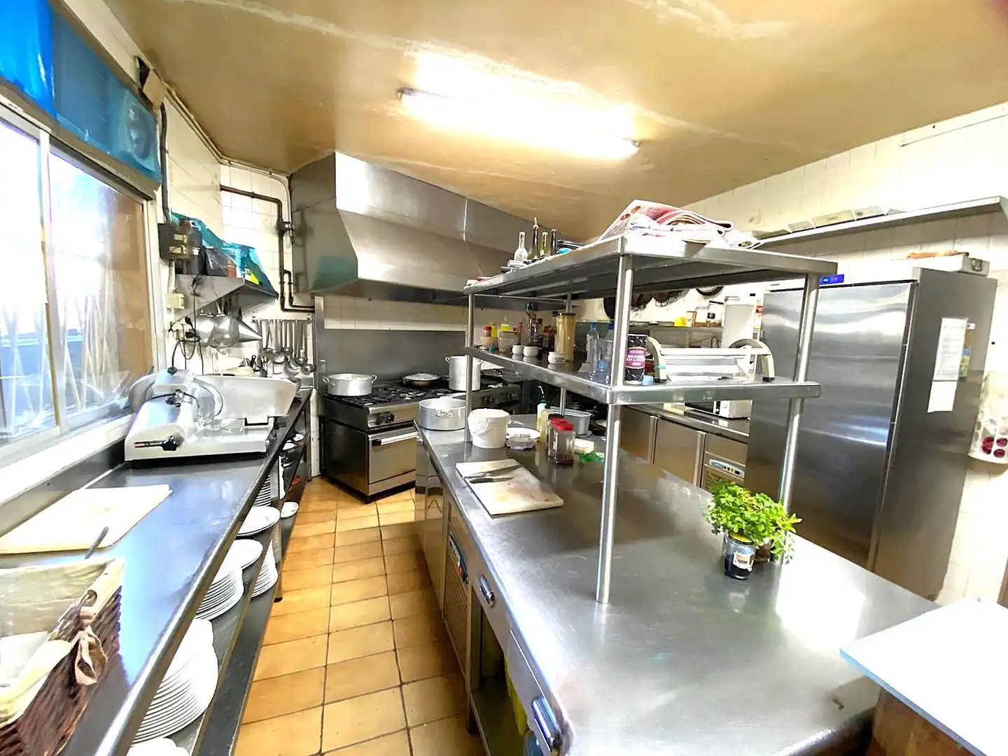 Business premises for sale in Tordera pueblo, imagen 21