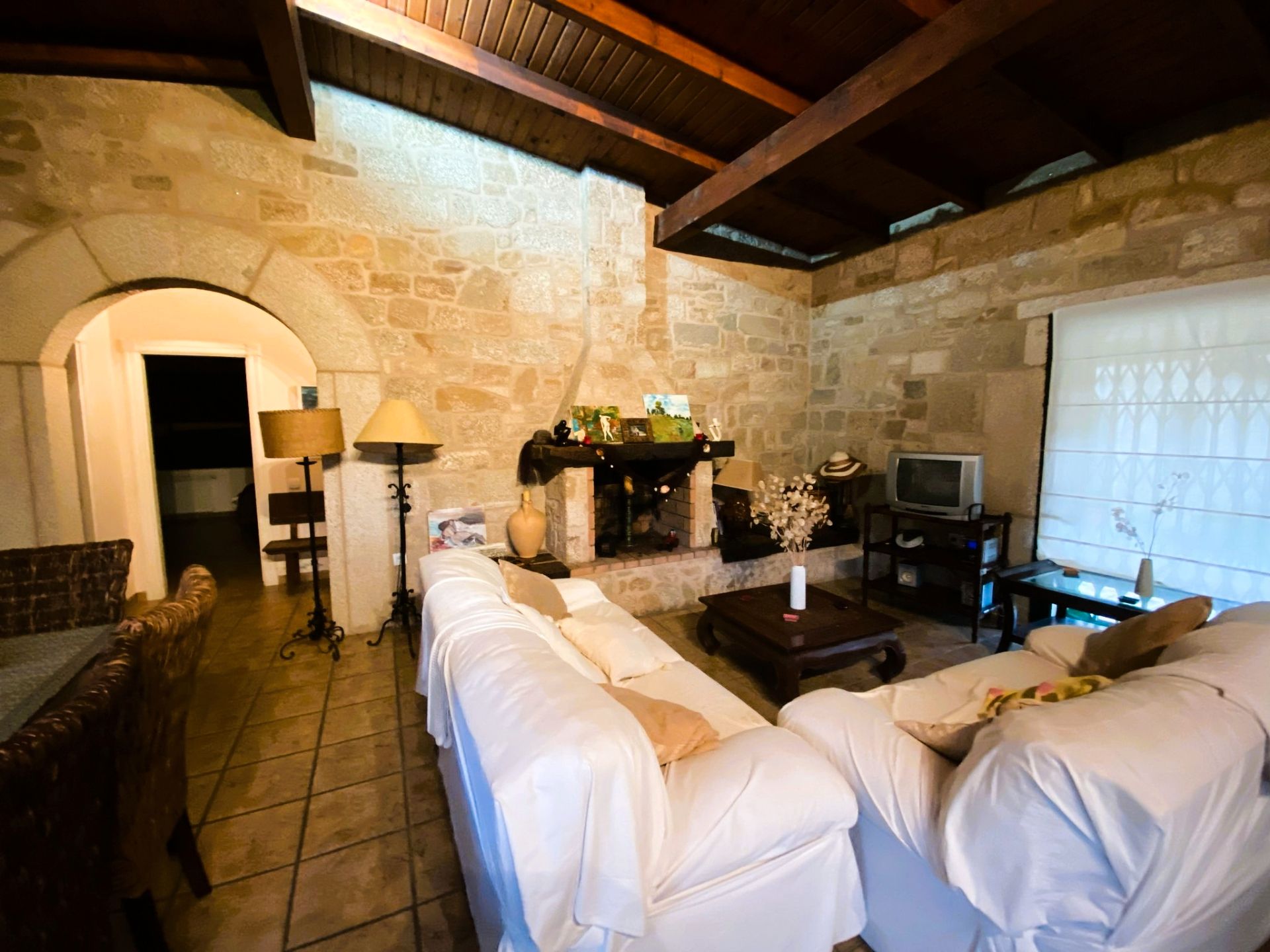 Sala d'estar de Casa o xalet en venda en Ribeira amb Jardí privat i Moblat